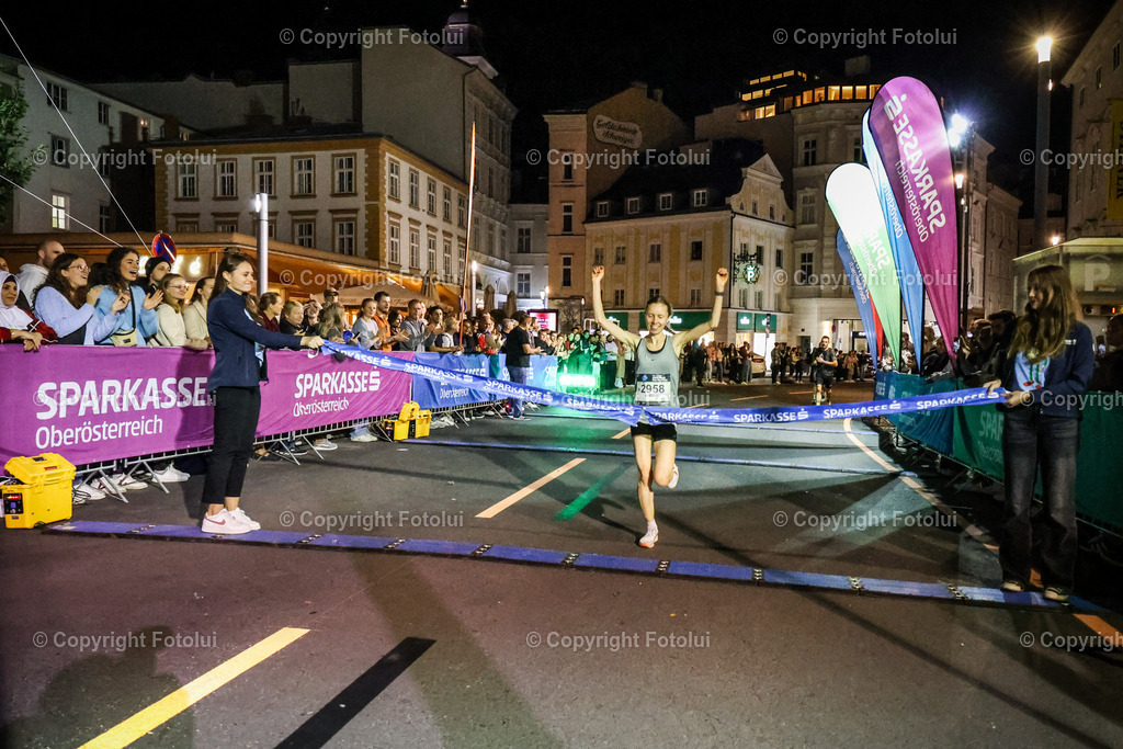 A-BINDER_20240926_0146 | Linz  AUSTRIA,26.Sept..2024 -Night Run Linz, Image shows Photo: Sportmediapics.com/ Manfred Binder
