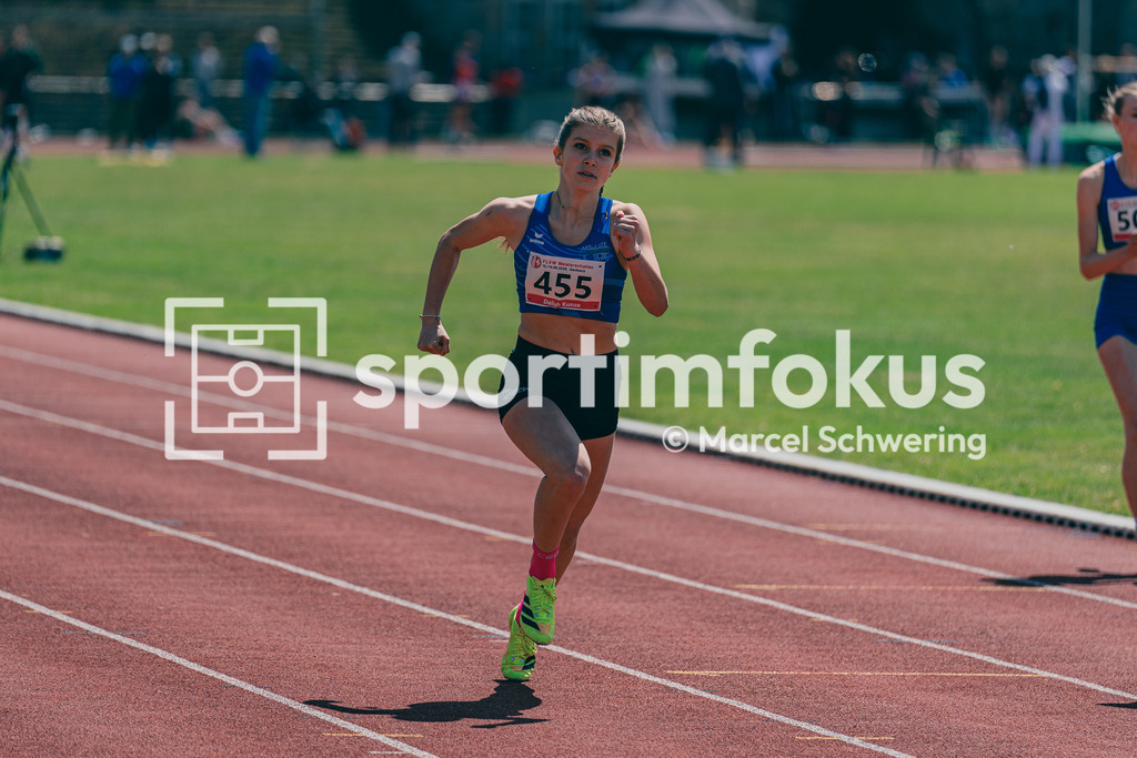 FLVW-Meisterschaften 2026 | Impressionen und Wettkampfszenen der FLVW-Meisterschaften 2026 mit Athletinnen und Athleten verschiedener Vereine und Altersklassen in unterschiedlichen Disziplinen der Leichtathletik. - Realisiert mit Pictrs.com
