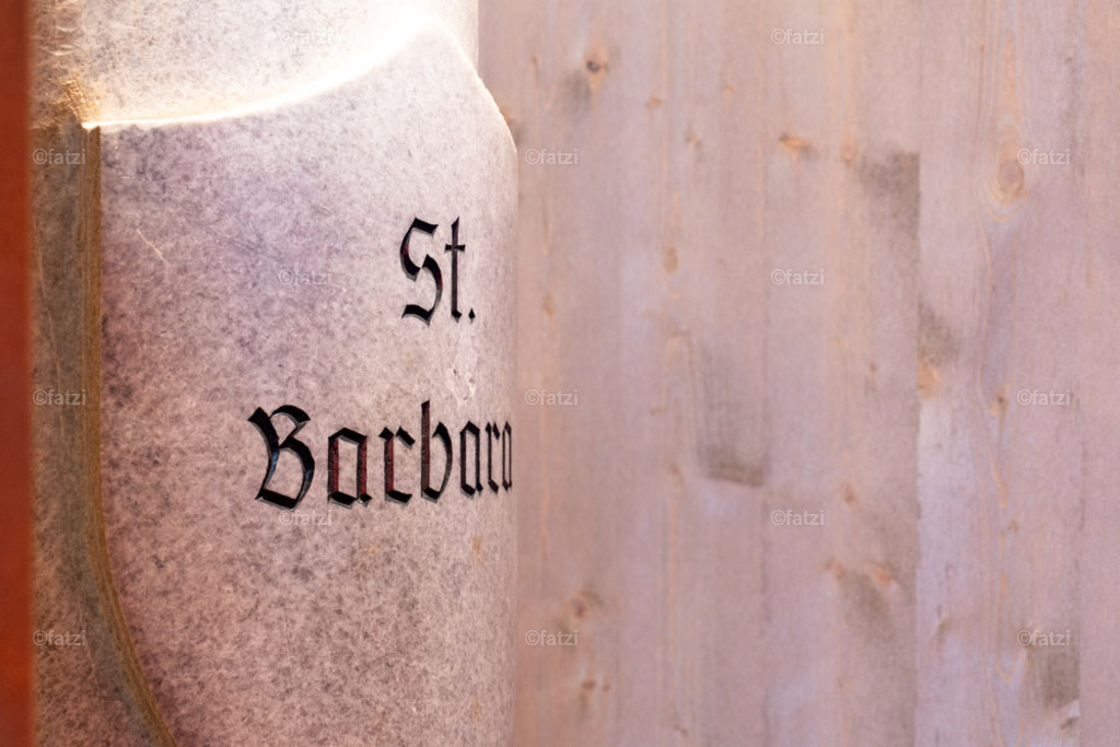 Bergbau-Museum Innen _fatzi_20230908-151631 | Fatzi Bilder-Archiv! 
Die Bilder sind für private Nutzung lizenzfrei. Die kommerzielle Nutzung ist möglich und erwünscht, jedoch bitte ich um vorherige Kontaktaufnahme per E-Mail (info@fatzi.at) oder unter +43 650 7828269 - Realisiert mit Pictrs.com