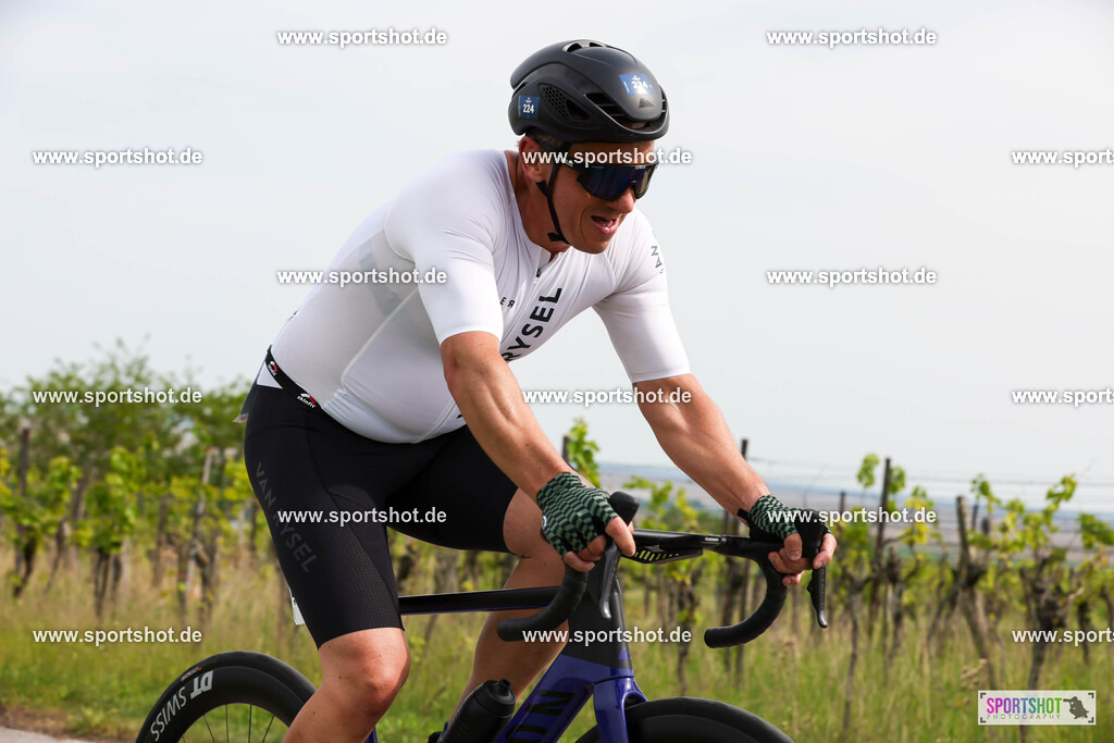 007A5680 | Neusiedler See Radmarathon 2025 #neusiedlerseeradmarathon #yourpictrs #sportshot_your_pictrs @Sportshotphotography Copyright:www.sportshot.de