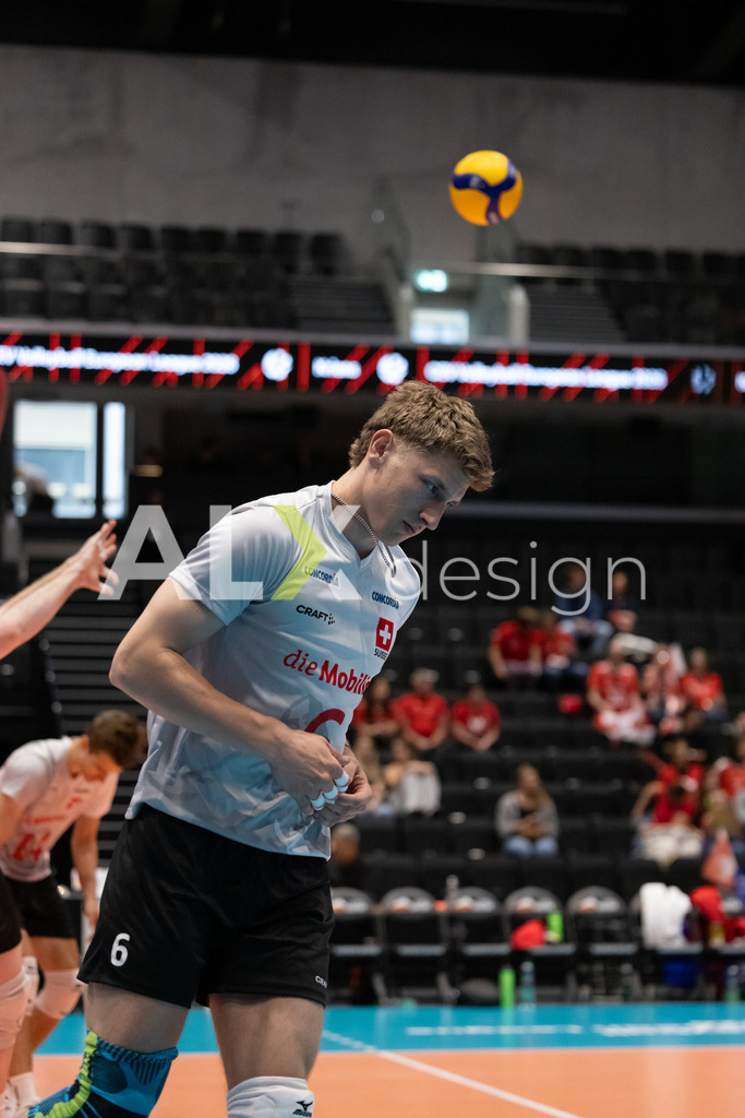 Luxembourg v Switzerland - CEV European League Men | KRIENS, SWITZERLAND - JUNE 12: ETIENNE SCHALCH of Switzerland during the CEV European League match between Luxembourg and Switzerland at Pilatus Arena on June 12, 2026 in Kriens, Switzerland. - Realisiert mit Pictrs.com