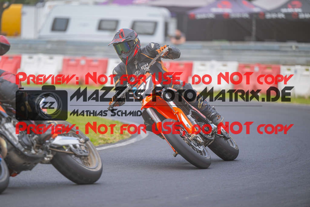 MaZZes-Fotomatrix-20260508-54674 | G1