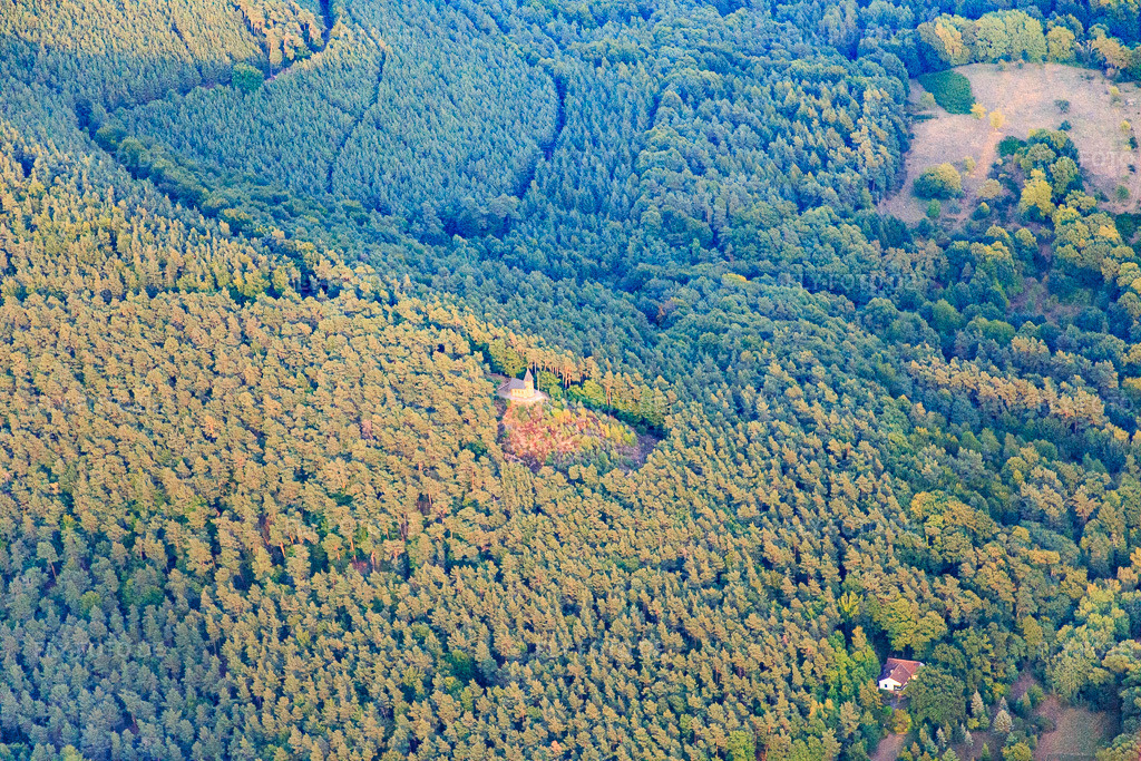 Luftbild: Friedenskapelle in Birkenhördt im Bundesland Rheinland-Pfalz in Deutschland. Foto: IMG_084203.jpg vom 29.08.2015 durch Werner Riehm/FLY-FOTO.de