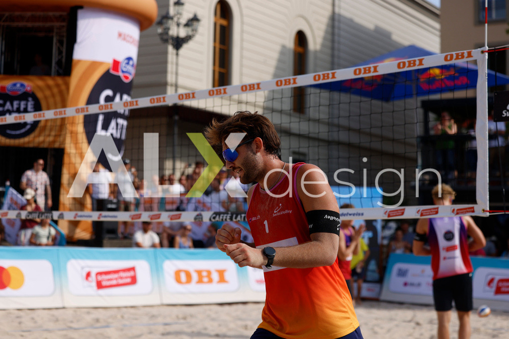 Obi BeachTour 2026 - Basel | BASEL, SWITZERLAND - JULY 19: LEO DILLIER (SUI) during the Obi BeachTour 2026 match between DILLIER / FLÜCKIGER (SUI) and BREER / KÄLIN (SUI) at Barfüsserplatz on July 19, 2026 in Basel, Switzerland. - Realisiert mit Pictrs.com