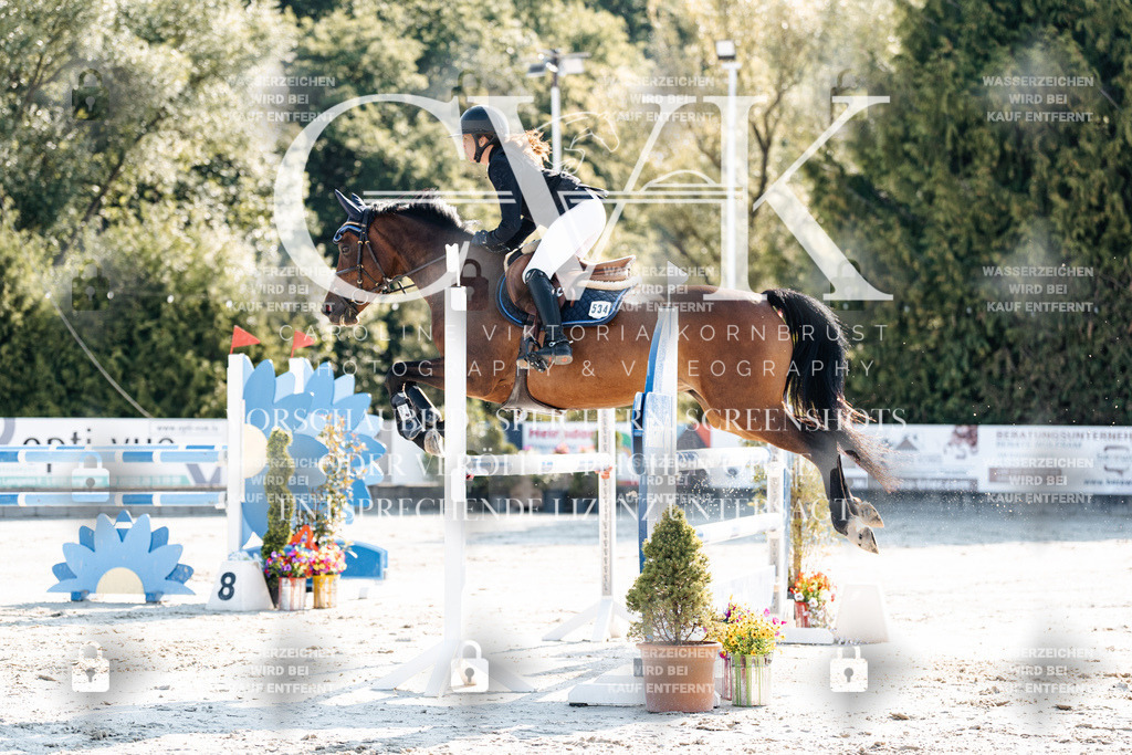 CK901817 | Turnierfotografie Pferdefotografie Trier Rheinland-Pfalz Pferdesport Reitsport Tierfotografie Sportfotografie Pferdevideo Pferdevideografie Equestrianvideography equestrianphotography  - Realisiert mit Pictrs.com