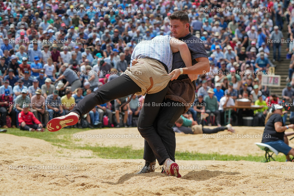 RB_02440 | René Burch leidenschaftlicher Fotograf aus Kerns in Obwalden.  Hier finden sie Sport, Landschaft und Natur Fotografie.
 - Realisiert mit Pictrs.com