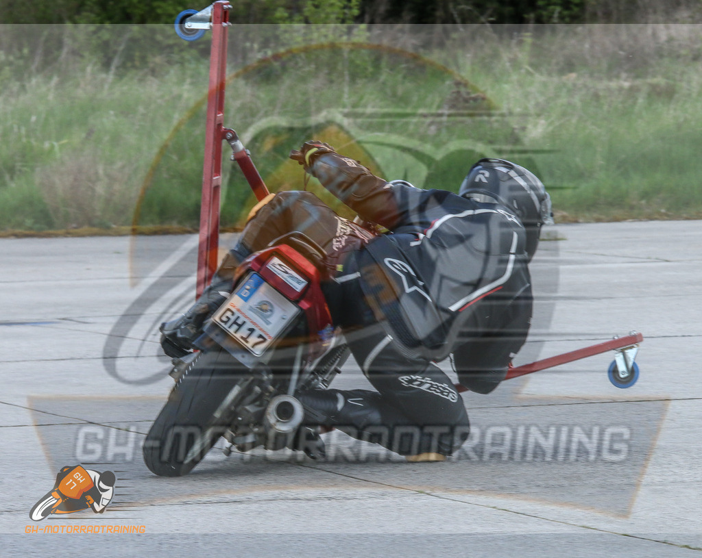 IMG_2229 | gh-motorradtraining-foto.de - Realisiert mit Pictrs.com