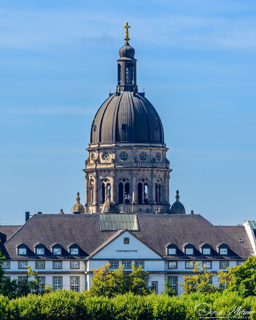 DSC_0233 2 | Fotografien, Fotos und Bilder aus Mainz, Frankfurt, Wiesbaden und anderen Orten auf der Welt - Fotografiert von Darius Metzner