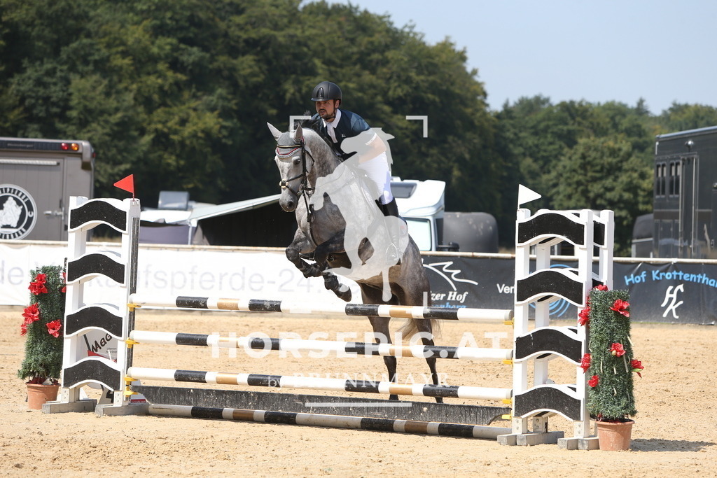 DL2Q0838 | Willkommen bei Brunnmayr - Design & Fotografie – Ihrem Spezialisten für Reitturniere und Pferdeveranstaltungen in Oberösterreich, Salzburg und Bayern! Seit über 17 Jahren sind wir leidenschaftlich dabei.