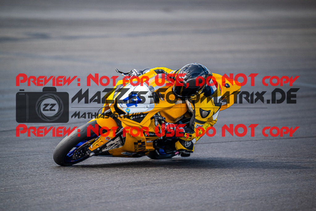 MaZZes_FotoMatrix_220508_96409 | Fotograf Mathias Schmid
Sportfotograf,
Eventfotograf,
Hochzeitsfotograf,
Portraitfotograf