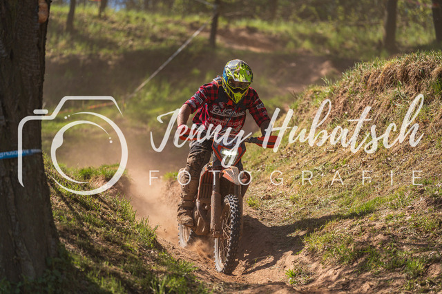 JHF.ECHT.4h.Samstag1656 | jennyhubatsch-endurofotografie