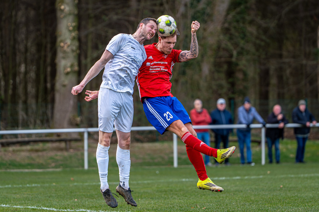 Fußball I Herren I Saison 2025-2026 I Halbfinale Kreispokal VEC I  BW Langförden - TV Dinklage II I 19708 | jns.sportfotos - Realisiert mit Pictrs.com