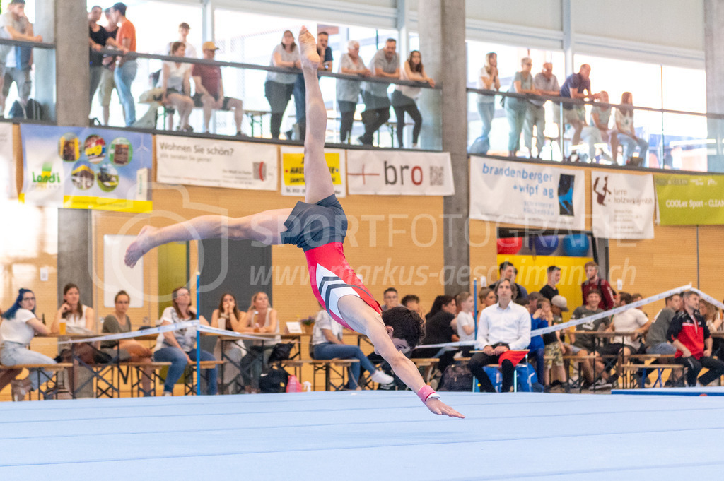 104. Zürcher Kunstturnertage Neftenbach - 14. May 2022 | 104. Zürcher Kunstturnertage Neftenbach
Turnhalle Ebni, Neftenbach
Programm 5 (P5)
Bild: Sportfotografie Markus Aeschimann | www.markus-aeschimann.ch - Realisiert mit Pictrs.com