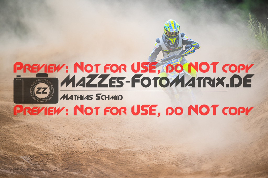 MaZZes_FotoMatrix_220528_7974 | Fotograf Mathias Schmid
Sportfotograf,
Eventfotograf,
Hochzeitsfotograf,
Portraitfotograf