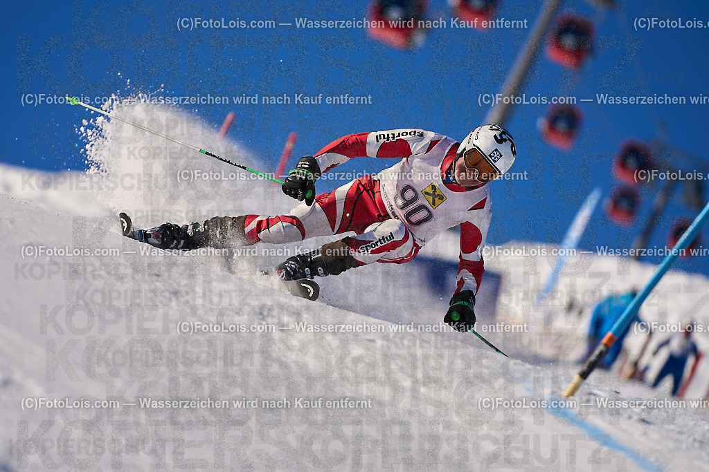 ALP3099_MASTERS-Cup_GS-B Herrn_Mairhofer Konrad | (C)FotoLois.com, Alois Spandl. FIS Masters-Cup Wildschönau, Giant Slalom auf der Piste Schatzberg GS, Siegerehrung auf dem Dorfplatz Niederau, Sa 13. Januar 2024.