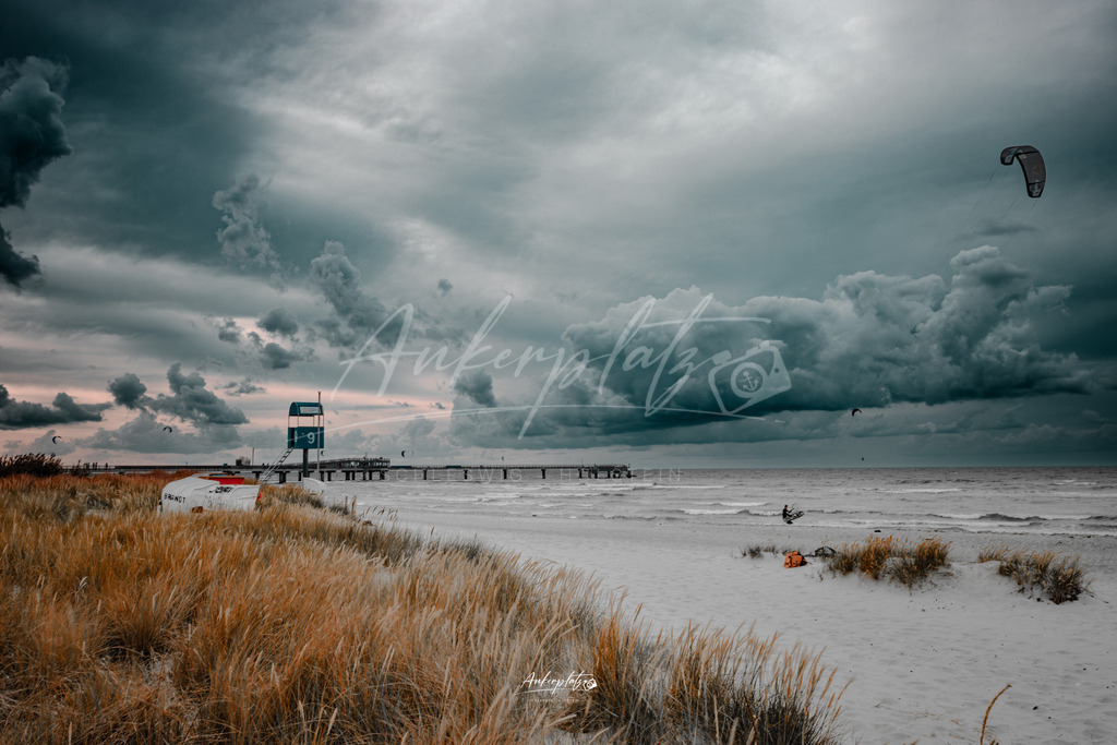 Gewitterwolke Strand Heiligenhafen | ankerplatz-schleswig-holstein - Realisiert mit Pictrs.com