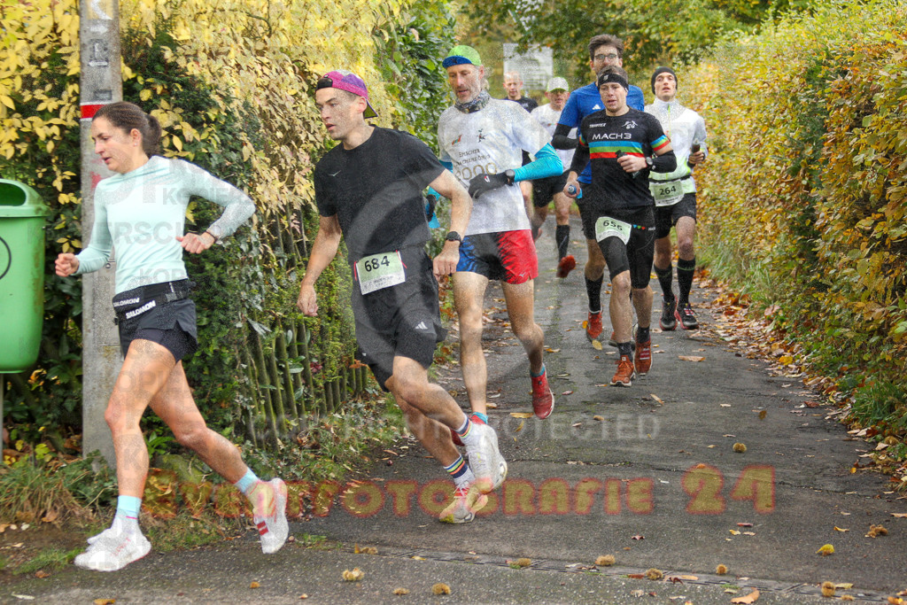 251026_1003_EV4_3882 | Sportfotografie im Rhein-Sieg Kreis, Köln, Bonn, NRW, Rheinland Pfalz, Hessen, etc. Unser Tätigkeitsfeld umfasst den Laufsport vom Volkslauf über den Marathon, Duathlon, Triathon bis zum Ultralauf wie Kölnpfad Ultra oder Schindertrail.