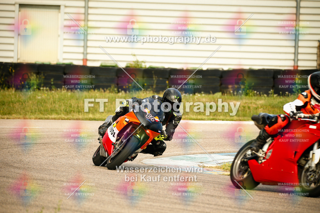 _MOT5101 | Hier findet Ihr Bilder von Touristenfahrten auf der Nürburgring Nordschleife oder von anderen Veranstaltungen die ich besucht habe. Viel Spass beim Durch Schauen 