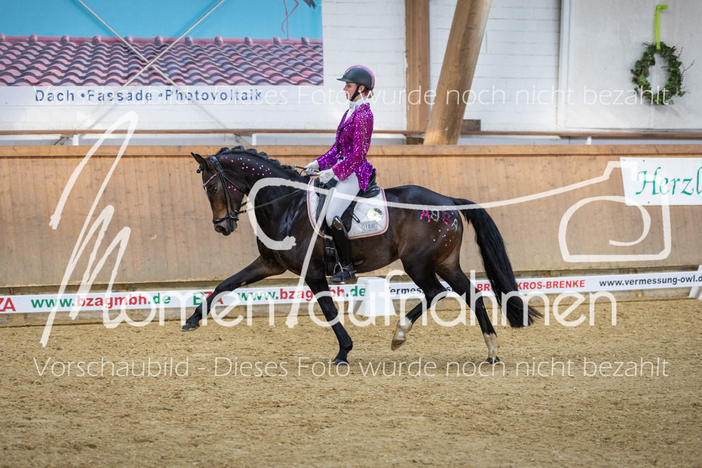 Sth-LPO25-L-Kür-006 | MomenTaufnahmen Pferdesportfotos