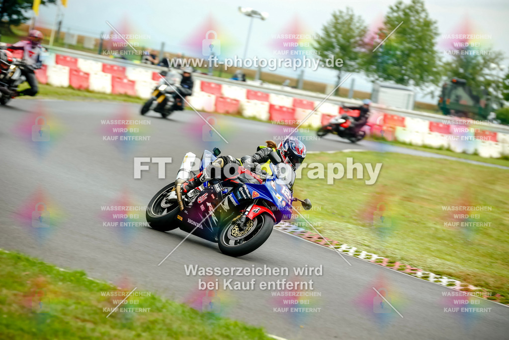 VBK-4287 | Hier findet Ihr Bilder von Touristenfahrten auf der Nürburgring Nordschleife oder von anderen Veranstaltungen die ich besucht habe. Viel Spass beim Durch Schauen 
