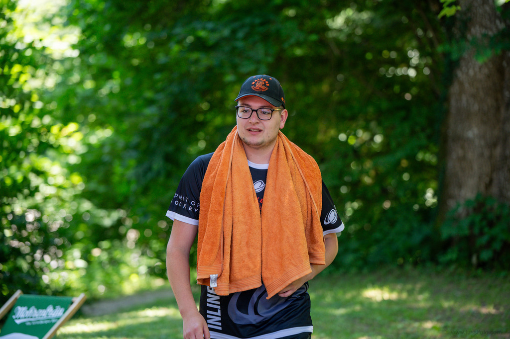 Unbenannt-697 | "Fussifoto.com – Ihr Ansprechpartner für hochwertige Fotografie! Entdecken Sie kreative Bilder und professionelle Dienstleistungen. Kontaktieren Sie uns für Ihre Projekte!"