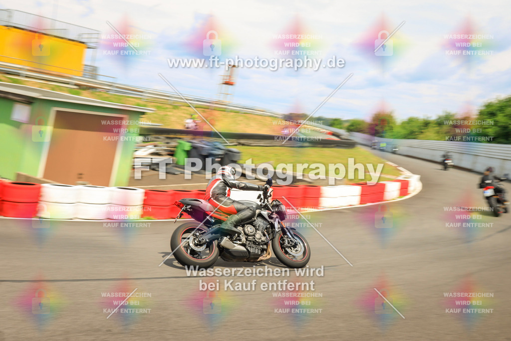 _DSK2868 | Hier findet Ihr Bilder von Touristenfahrten auf der Nürburgring Nordschleife oder von anderen Veranstaltungen die ich besucht habe. Viel Spass beim Durch Schauen 