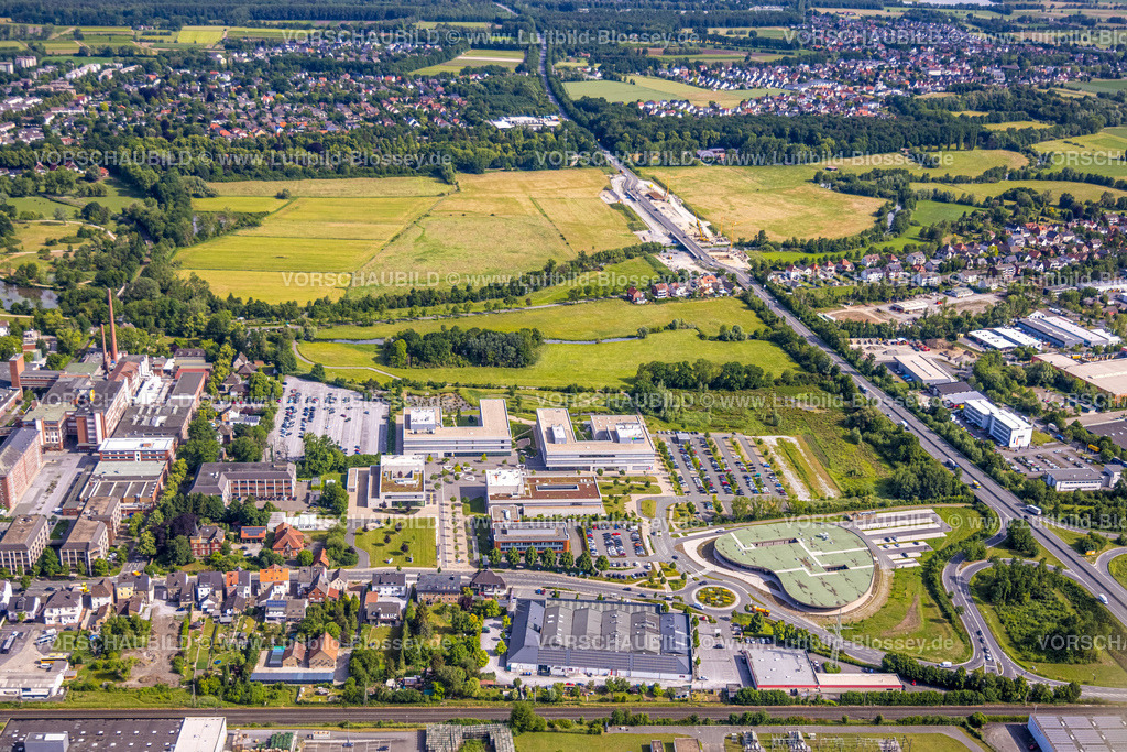 Lippstadt220600145HSHL | Luftbild, Hochschule Hamm-Lippstadt, HSHL, Campus Lippstadt, tropfenförmiges Gebäude Innovation Quarter, Lippstadt, Soester Börde, Nordrhein-Westfalen, Deutschland