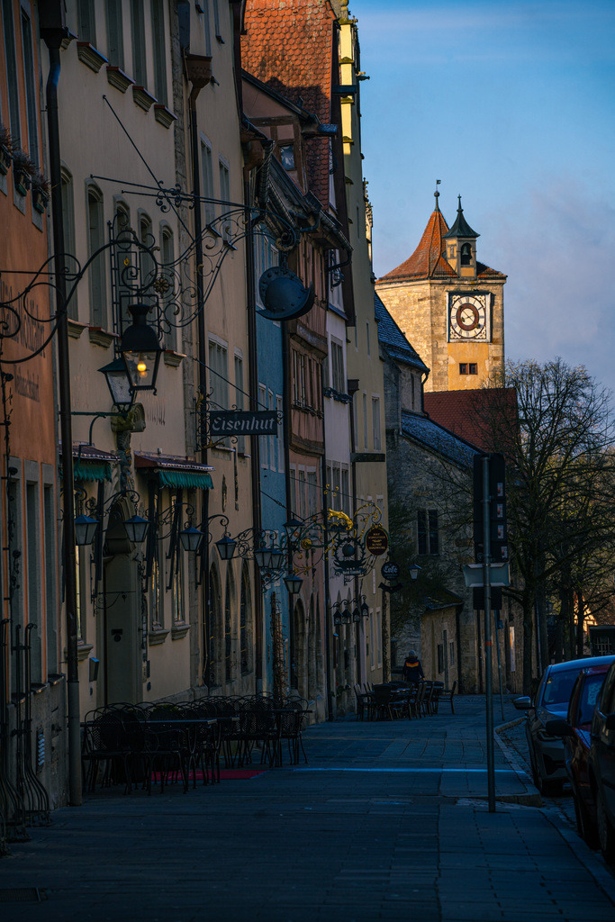DSC09295 | Rothenburg ob der Tauber. Nur hier gibt es Exklusive und passend zur Jahreszeit Ihr Wandbild, T-Shirt, Tasse und alles was das Rothenburg Herz begehrt. - Realisiert mit Pictrs.com