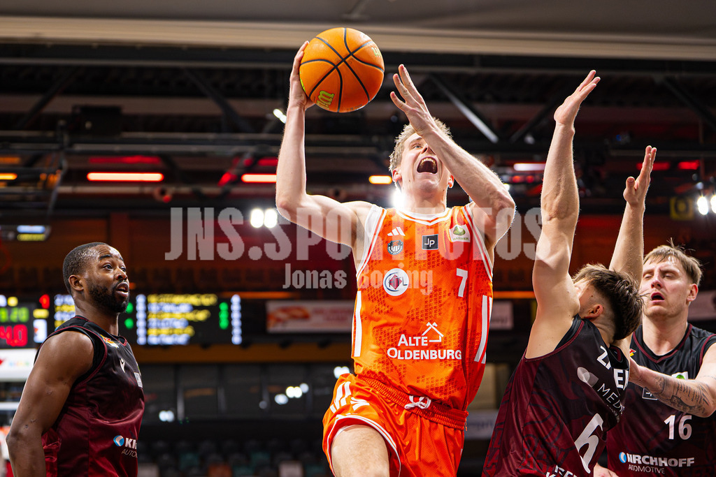 Basketball I Herren I Saison 2025-2026 I ProB Nord I 21. Spieltag I Rasta Vechta II - Iserlohn Kangaroos I 3104 | Moritz Dresing (7, RASTA Vechta II) - Realisiert mit Pictrs.com