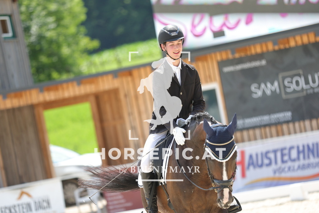 0P6A1874 | Willkommen bei Brunnmayr - Design & Fotografie – Ihrem Spezialisten für Reitturniere und Pferdeveranstaltungen in Oberösterreich, Salzburg und Bayern! Seit über 17 Jahren sind wir leidenschaftlich dabei.