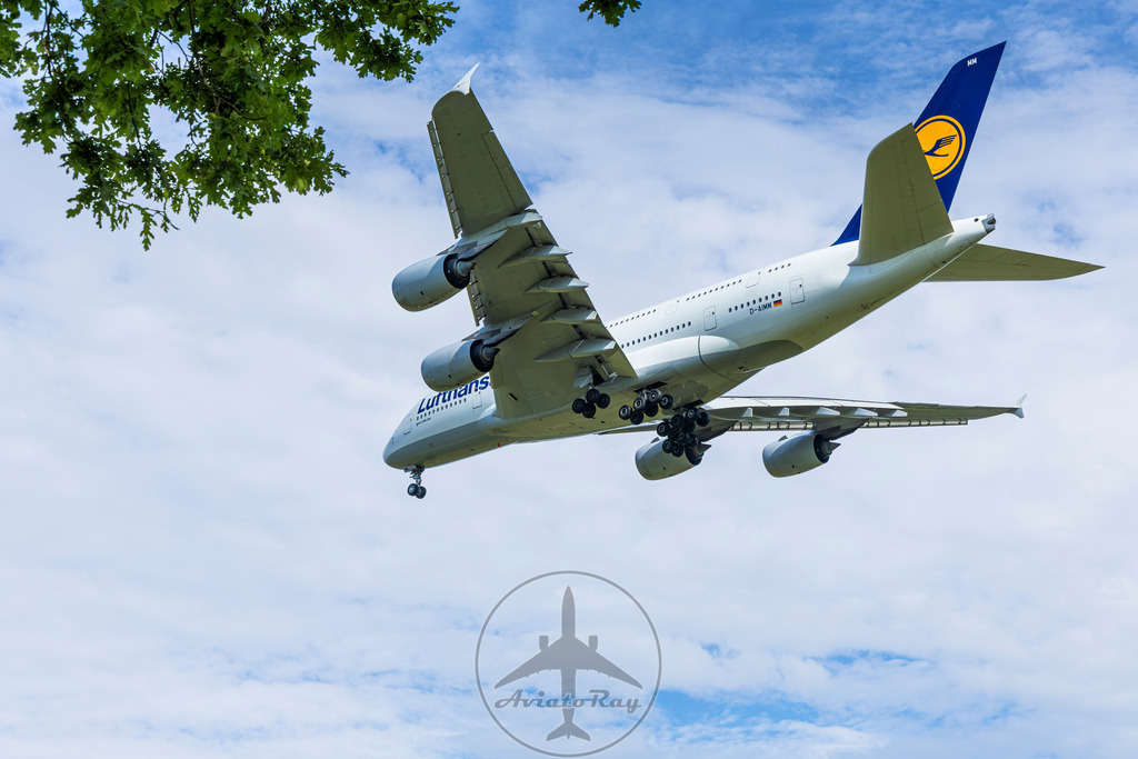 LH425-A388-D-AIMM-BOS-MUC-20240727-1 | Browse breathtaking aviation photography and order high-quality prints from AviatoRay's gallery. Perfect for enthusiasts and collectors. - Realisiert mit Pictrs.com