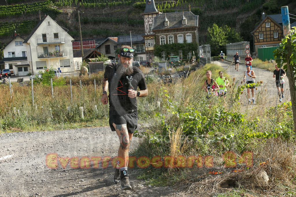 250830_1002_EX1_9166 | Sportfotografie im Rhein-Sieg Kreis, Köln, Bonn, NRW, Rheinland Pfalz, Hessen, etc. Unser Tätigkeitsfeld umfasst den Laufsport vom Volkslauf über den Marathon, Duathlon, Triathon bis zum Ultralauf wie Kölnpfad Ultra oder Schindertrail.