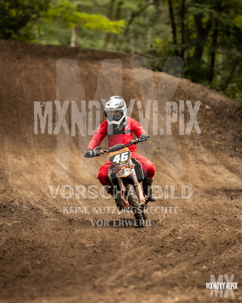 866A0404 | mxndyyvipix