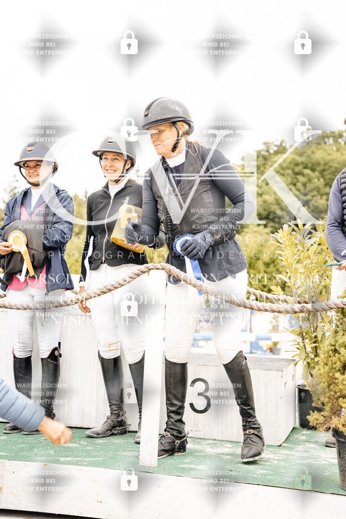 CK703833 | Turnierfotografie Pferdefotografie Trier Rheinland-Pfalz Pferdesport Reitsport Tierfotografie Sportfotografie Pferdevideo Pferdevideografie Equestrianvideography equestrianphotography  - Realisiert mit Pictrs.com