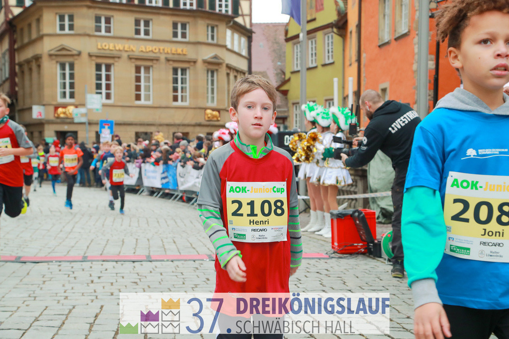AOK JuniorCup 400m | 3Koenigslauf 2023 - Realisiert mit Pictrs.com