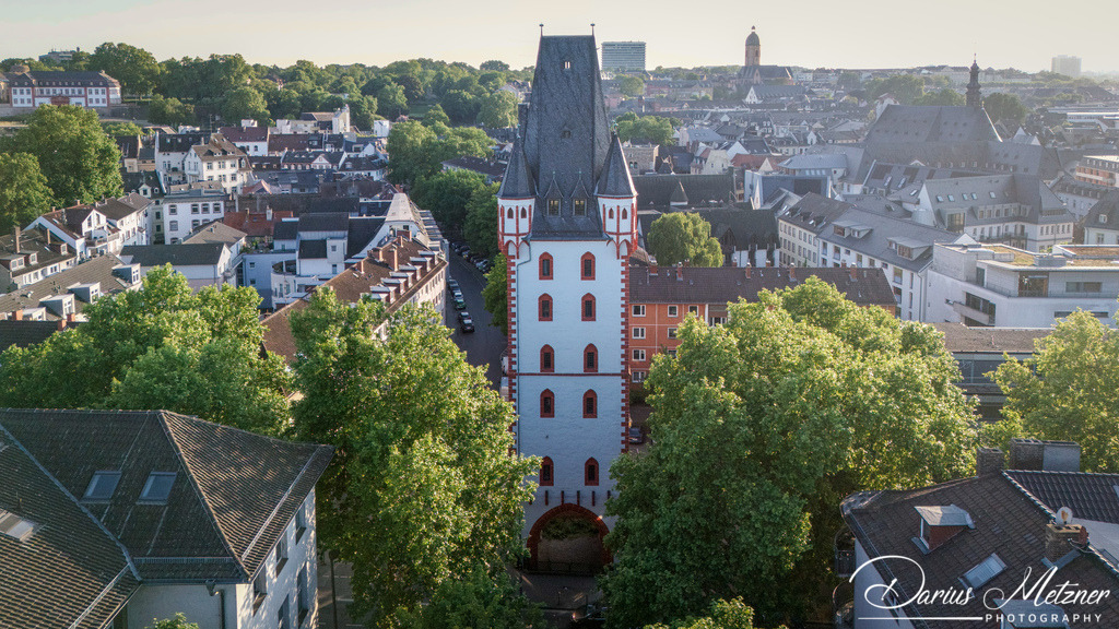 dji_fly_20250519_203906_0448_1747593392757_photo_dng | default