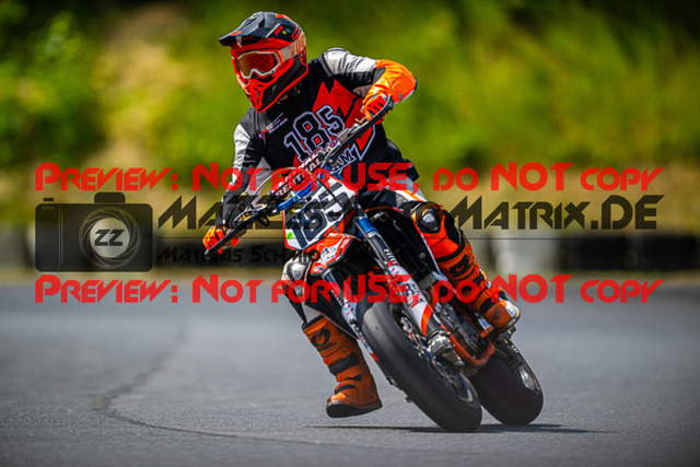 MaZZes_FotoMatrix_220528_9906 | Fotograf Mathias Schmid
Sportfotograf,
Eventfotograf,
Hochzeitsfotograf,
Portraitfotograf