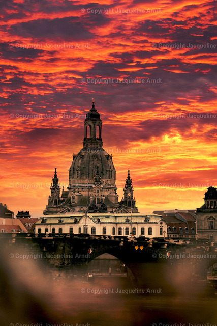 kalender3 | Fotografie Photography Dresden Photoshooting  Fotoshooting Fotografin Dresdencity Bilder  Foto Dresdenvideos Kalender Postkarten Bilderdownload Portrait Hochzeitsfotografie Familienfotos Bewerbungsbilder Studiofotografie Fotograf Dresdenbilder Business - Realisiert mit Pictrs.com