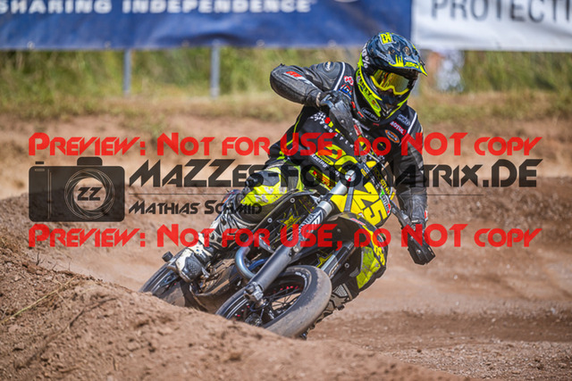 MaZZes_FotoMatrix_220619_2084 | S2