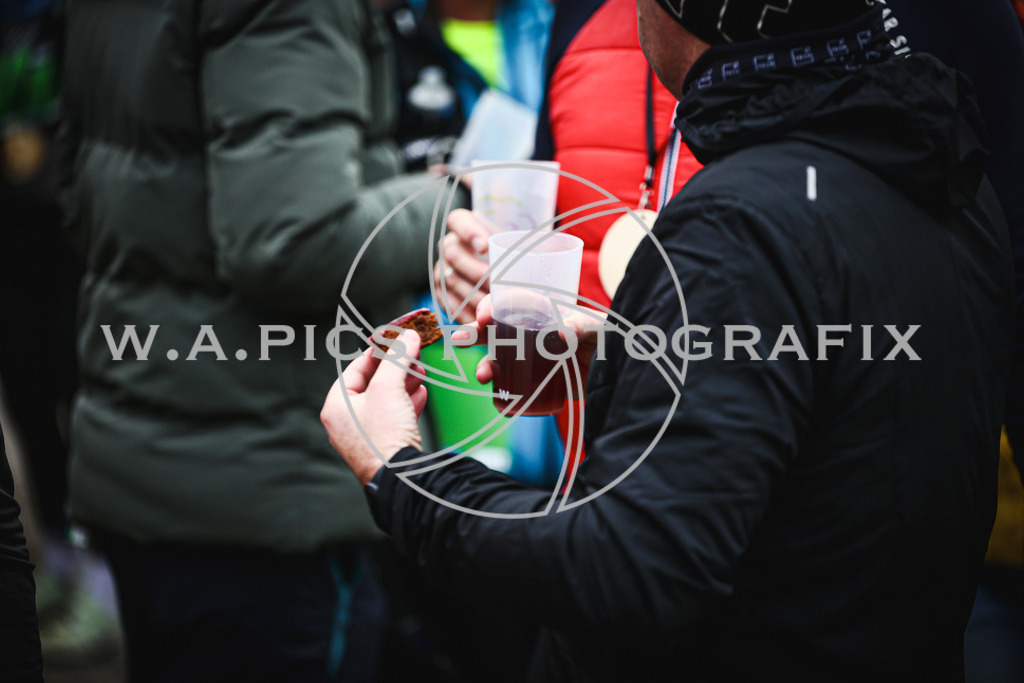 ..... | LEONDING,AUSTRIA,8.November 25, Kürnberglauf 2025  , Image shows: Photo: WAPICS / Andreas Willdoner