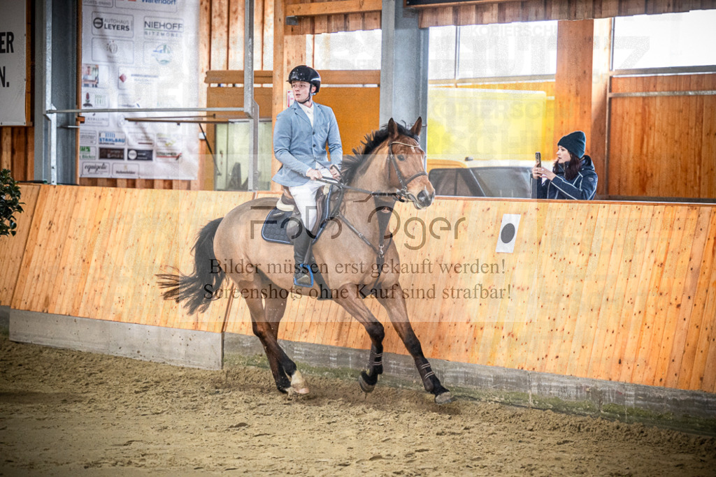 DOS_0701 | Entdecke hochwertige Reitturnierfotos von Foto Oger. Professionell, emotional und authentisch – jetzt Lieblingsmomente im Shop bestellen.Deutschlandweite Turnierfotografie. - Realisiert mit Pictrs.com
