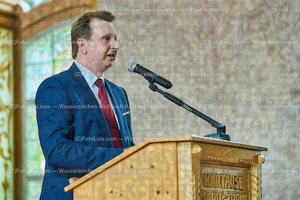 ALP0199_XXXIX_Chopin-Festival_Eroeffnung_Fallmann Andreas | (C)FotoLois.com, Alois Spandl, XXXIX. internationales CHOPIN-Festival in der Kartause Gaming, Eröffnung des Festivals mit Einmarsch der Goldhaubengruppe Lackenhof mit der Musikkapelle Gaming sowie den Ehrengästen und Eröffnungsansprachen in der Barockbibliothek, Fr 4. August 2023.