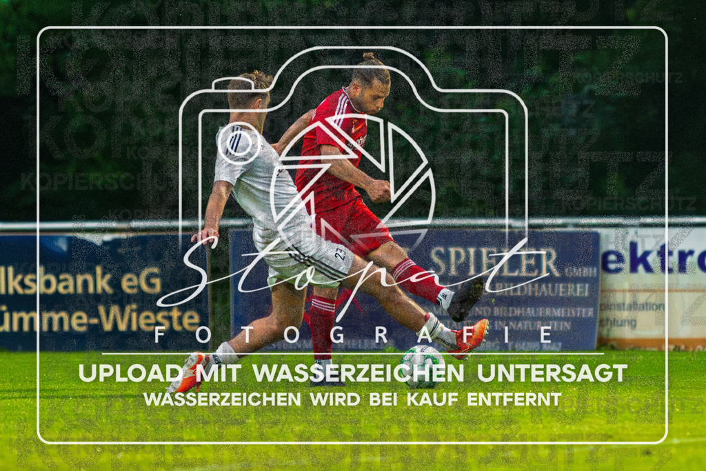Landesliga Herren LG - TSV Ottersberg vs. TV Jahn Schneverdingen | Micael Pinto Coelho (TV Jahn Schneverdingen #11), Nils Leichnitz (TSV Ottersberg #23); Landesliga Herren LG - TSV Ottersberg vs. TV Jahn Schneverdingen am 29.05.26 in Wümmestadion, Ottersberg - Realisiert mit Pictrs.com