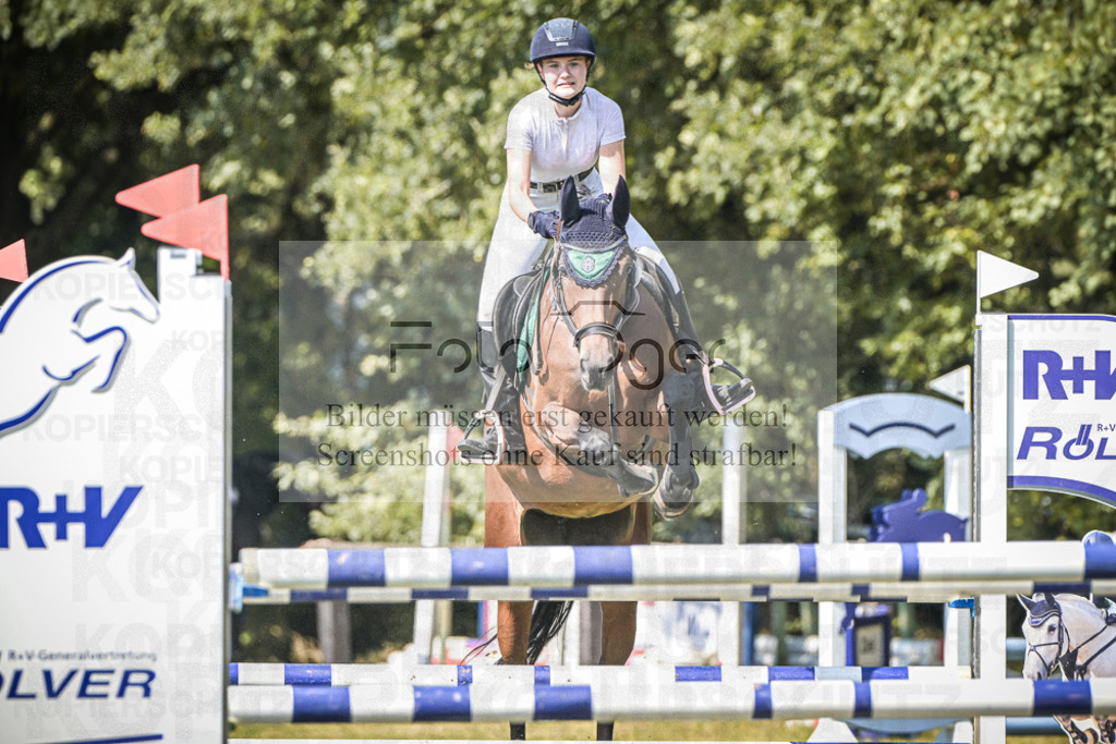 DOS_0217 | Entdecke hochwertige Reitturnierfotos von Foto Oger. Professionell, emotional und authentisch – jetzt Lieblingsmomente im Shop bestellen.Deutschlandweite Turnierfotografie. - Realisiert mit Pictrs.com