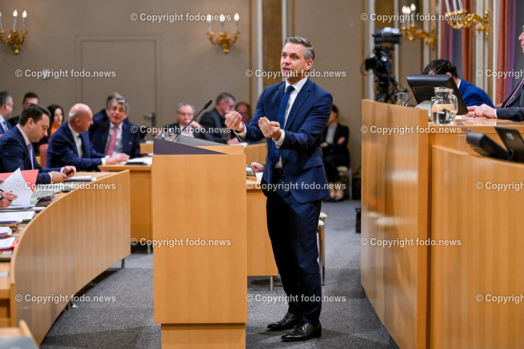 Landhaus Linz_ Promenade_ Landtagssitzung_ 25.01.2024-68 | 25.01.2024, Landhaus Linz AUT, Promenade, Landtagssitzung, im Bild LR Wolfgang Hattmannsdorfer (VP)