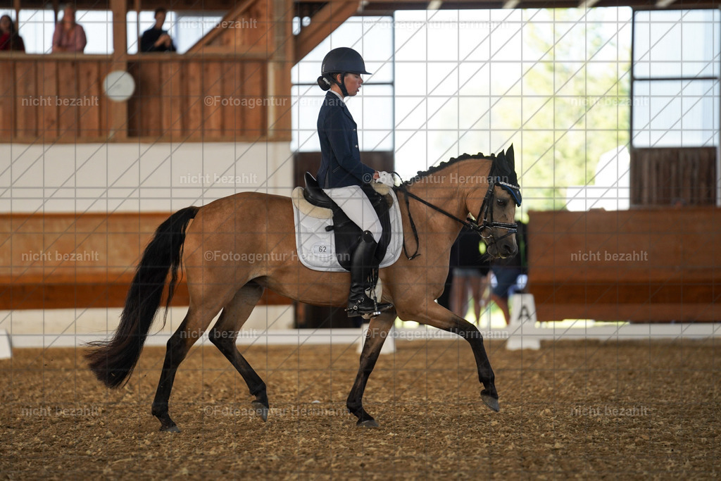 20240824-FAH07079 | Thierhaupten 2024, Bayerisches Landesponyturnier, Turnierbilder, Ponybilder, Turnierfotografen Bayern, Fotoagentur Herrmann