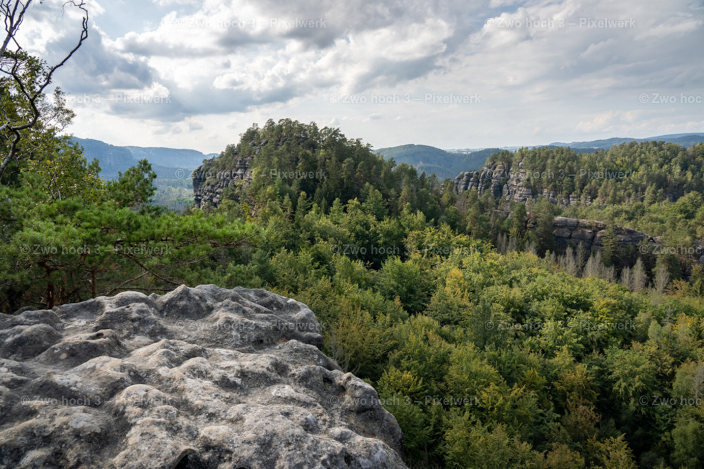 Grosser_Teichstein_Aussicht_Kantstein_E-Fluegel-Wand_Wald | 2022-08-30_Waldbrandgebiete_1 - Realisiert mit Pictrs.com
