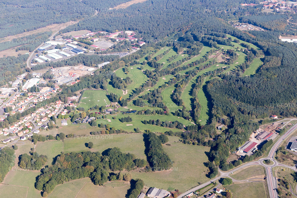 Aerial view: Golf de Bitche in Bitche in the state Moselle, France.Photo: IMG_095159.jpg taken on 10/16/2016 by Werner Riehm/FLY-FOTO.comResolution of the original: 5472 x 3648 px