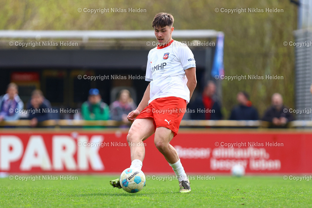 NH_HolsteinKielU19_1FCHeidenheimU19_DFBNachwuchsliga_18042026 | #14 Tim Radöhl (1. FC Heidenheim U19)Fußball I Herren I U19 DFB-Nachwuchsliga Hauptrunde Liga A, Gruppe B I Saison 2025-2026 I 9. Spieltag I Holstein Kiel U19 - 1. FC Heidenheim U19 I 18.04..2026 I Citti-Fußball-Park
