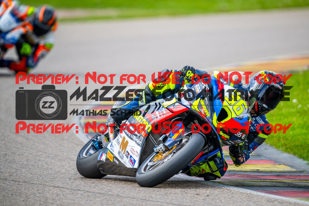 MaZZes_FotoMatrix_240505_6007705_2033 | STK1000